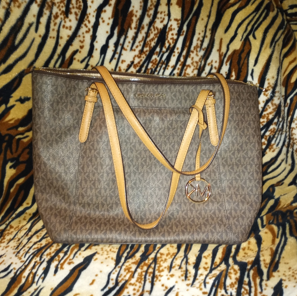 Michael Kors purse
